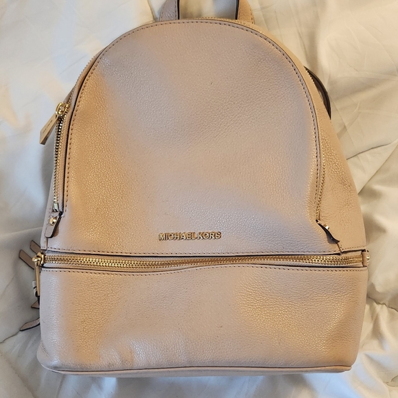 Michael Kors Pale Pink Backpack - Picture 1 of 4